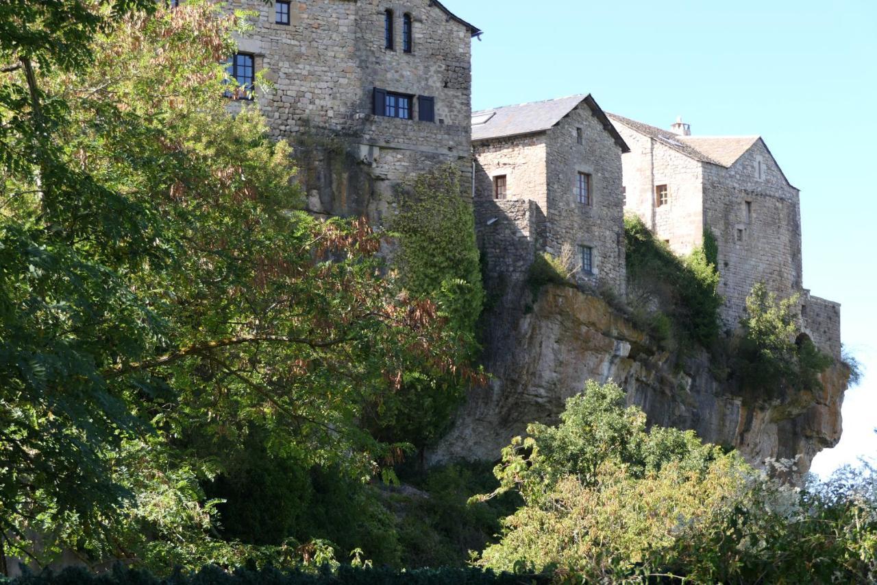 Hotel Des Rochers มาร์เวโจส์ ภายนอก รูปภาพ